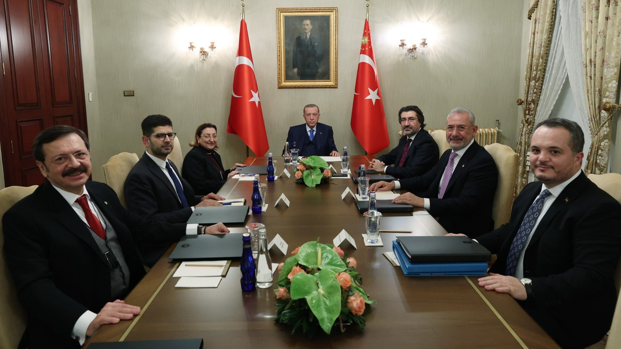 Erdoğan, Türkiye Varlık Fonu Yönetim Kurulu'nu kabul etti