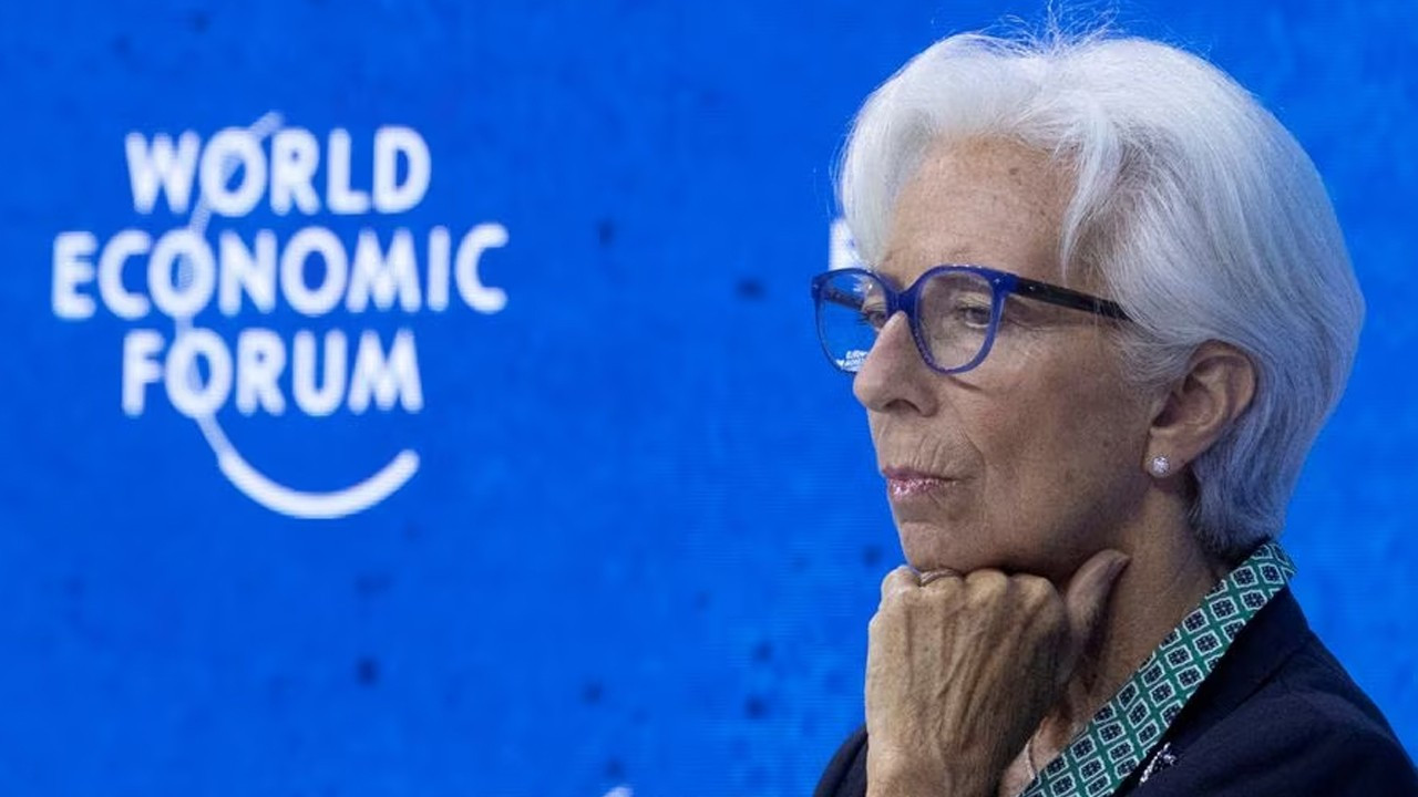 Avrupa Merkez Bankası Başkanı Christine Lagarde'dan 'faiz' mesajı