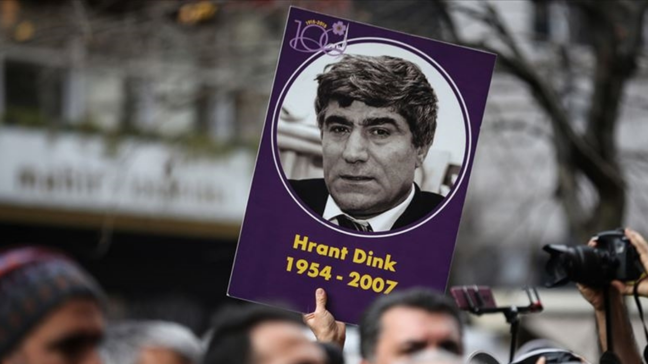 Hrant Dink, Agos gazetesi önünde törenle anıldı