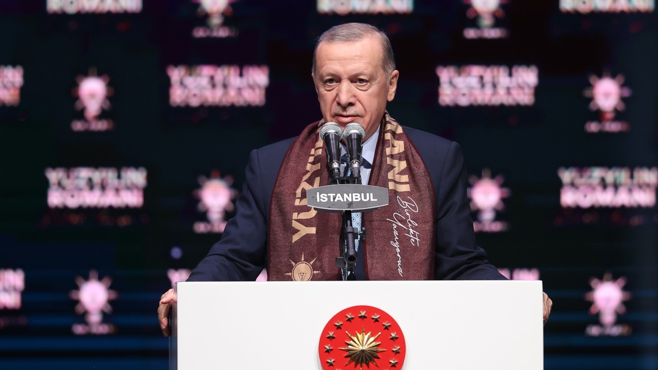 Cumhurbaşkanı Erdoğan'dan Roman vatandaşlara müjde