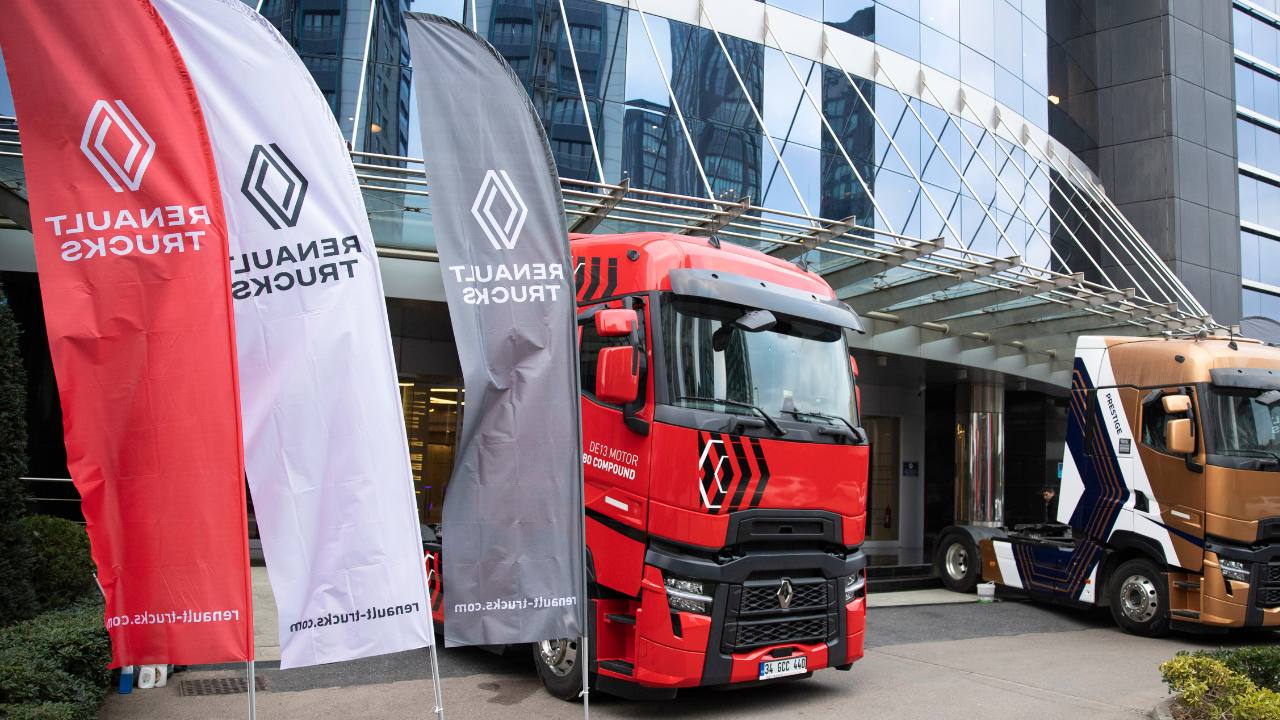 Renault Trucks, 2022 yılını ithal ürünler arasında lider olarak tamamladı