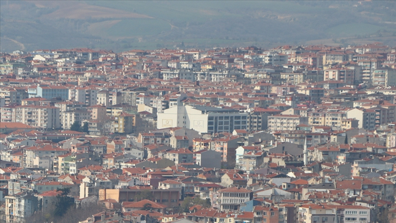 İstanbul'da hava kirliliğinin en yüksek olduğu ilçeler belli oldu