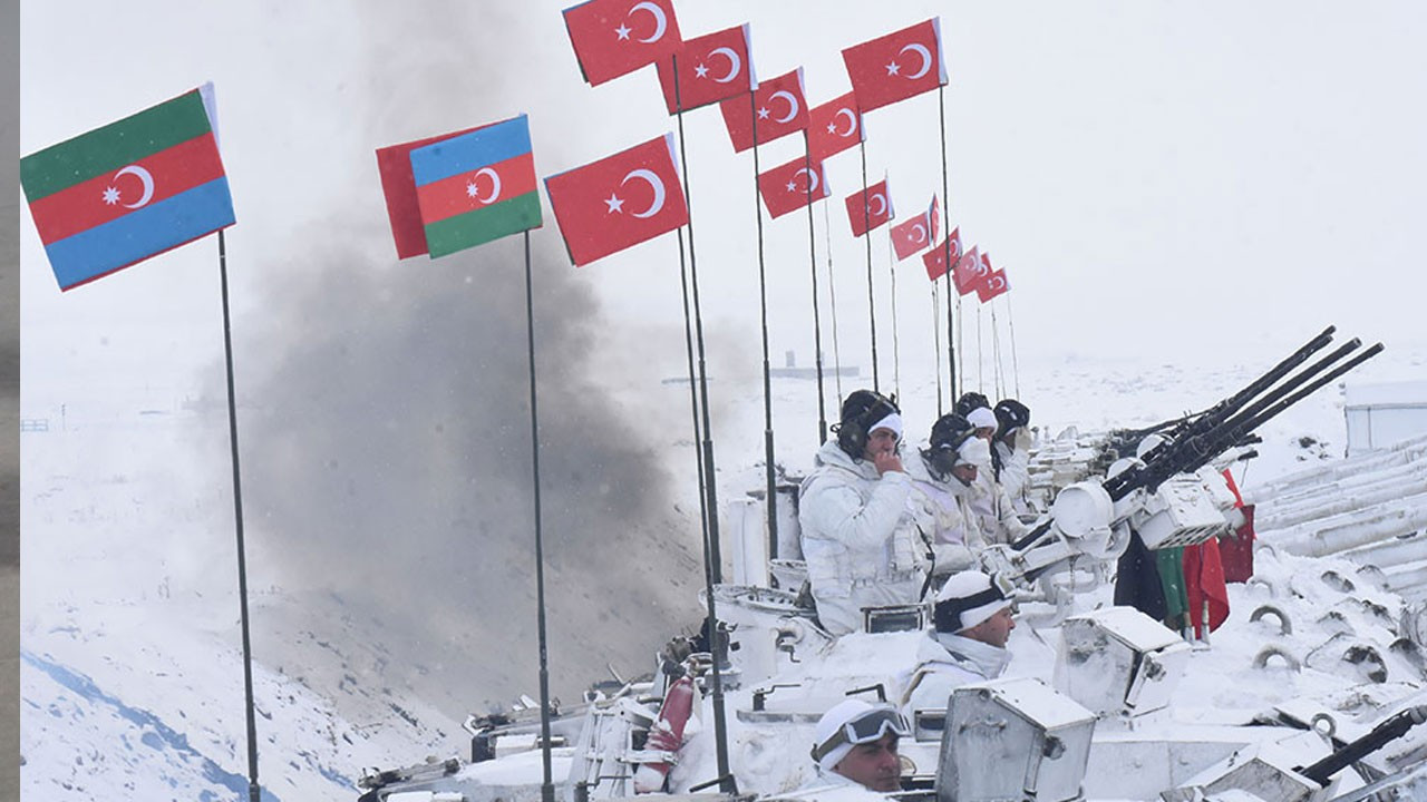Türkiye ve Azerbaycan'dan tarihin en büyük kış tatbikatı