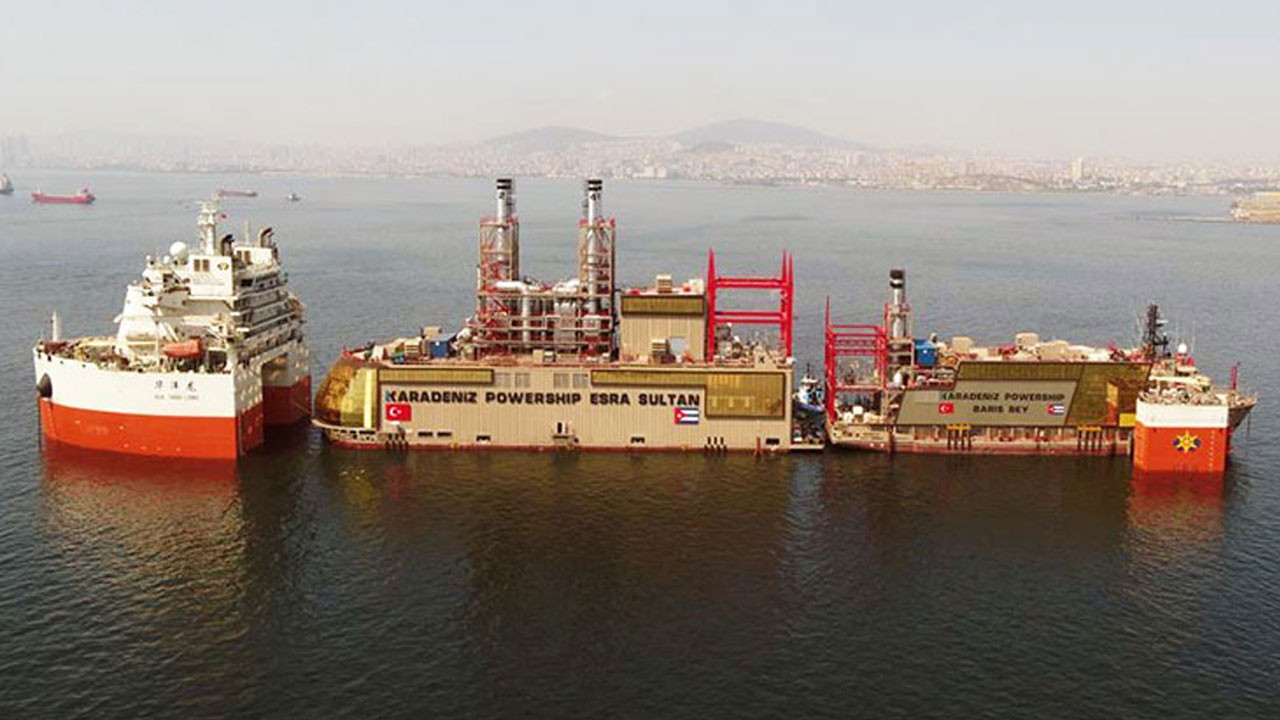Karadeniz Holding 8'inci enerji gemisini Küba'ya gönderdi