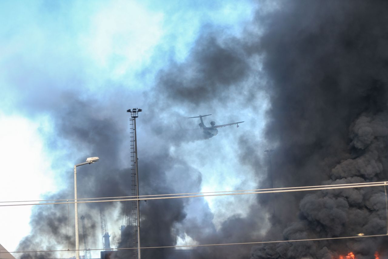 İskenderun Limanı'ndan iyi haber: Yangın kontrol altına alındı - Sayfa 3