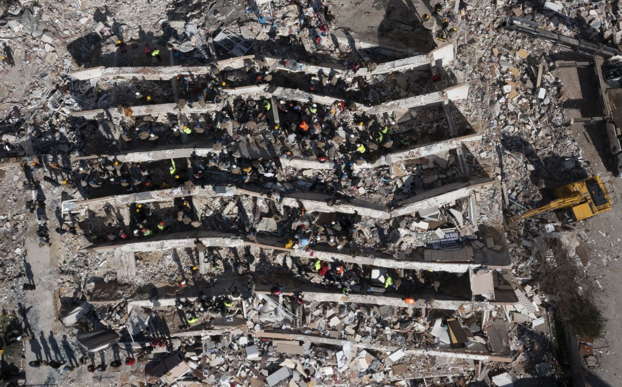 Kahramanmaraş'tan son fotoğraflar: Afetin merkezinden dehşete düşüren kareler - Sayfa 2