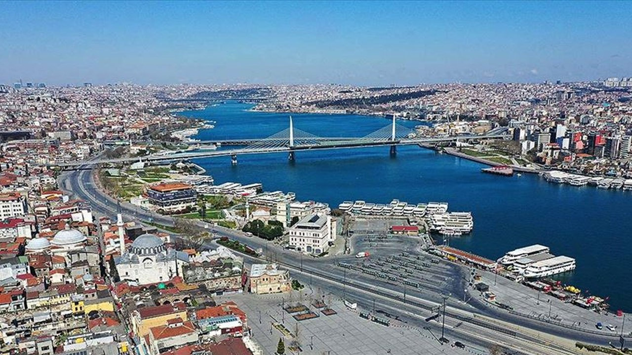 İstanbul'dan kaçış sürüyor