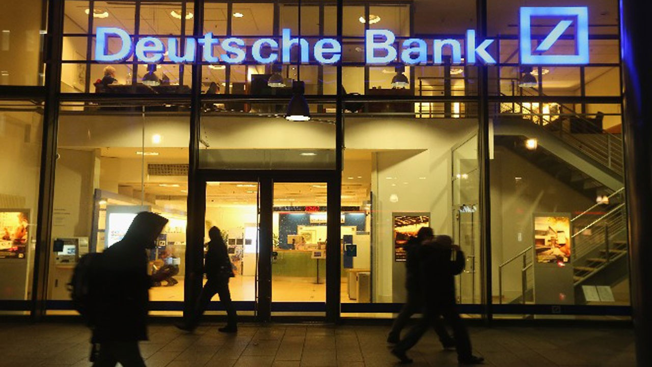 Deutsche Bank vergi öncesi kârını açıkladı: 1,9 milyar euroya yükseldi