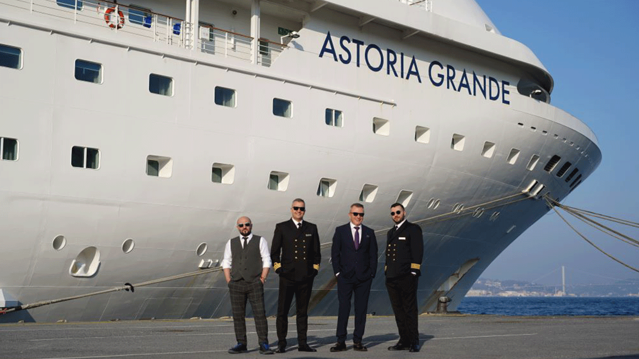 Yeni cruise gemisi 1500 yolcu taşıyacak