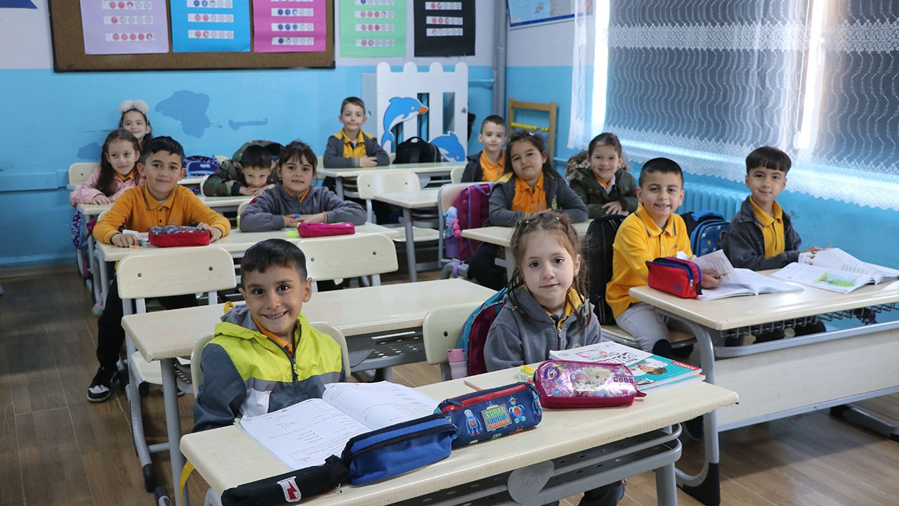 Türk Eğitim-Sen haftalık ders çizelgelerindeki değişiklik yapılması istemiyle Danıştayda dava açtı