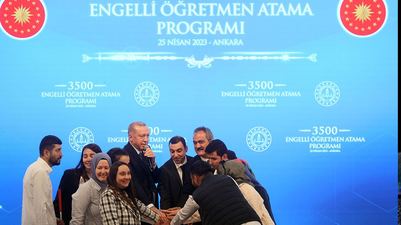 Cumhurbaşkanı Erdoğan: Mayıs ayında 45 bin sözleşmeli öğretmen ataması planlıyoruz