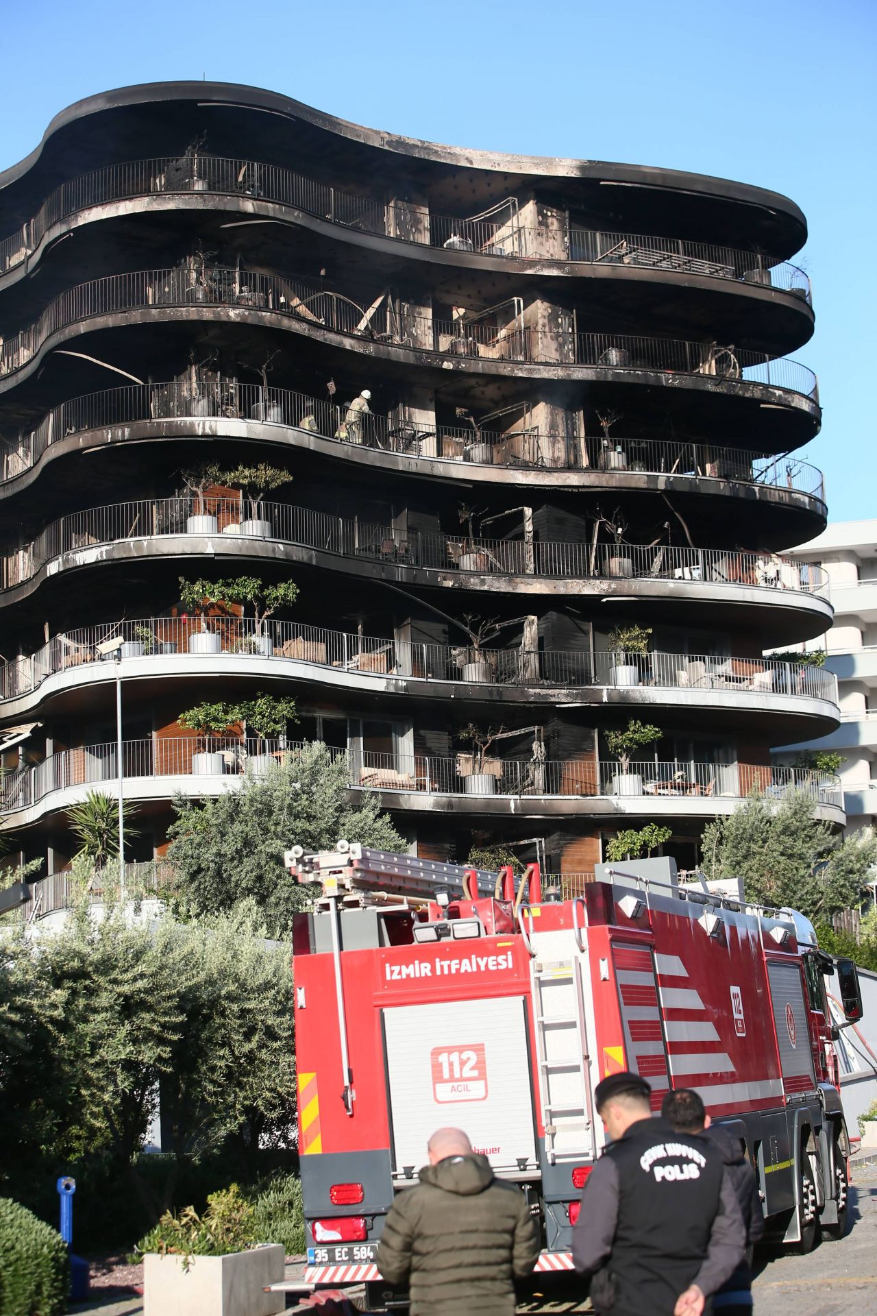 İzmir'de Folkart Sitesi'nde korkunç yangın: 7 kişi yaralandı - Sayfa 4