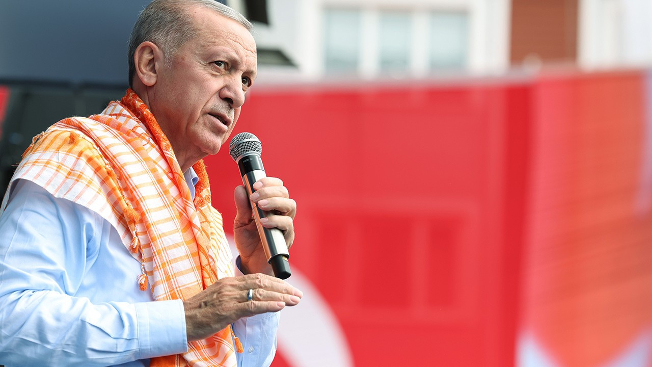 Cumhurbaşkanı Erdoğan: Türkiye'nin Suriyelileştirilmesine izin vermeyeceğiz