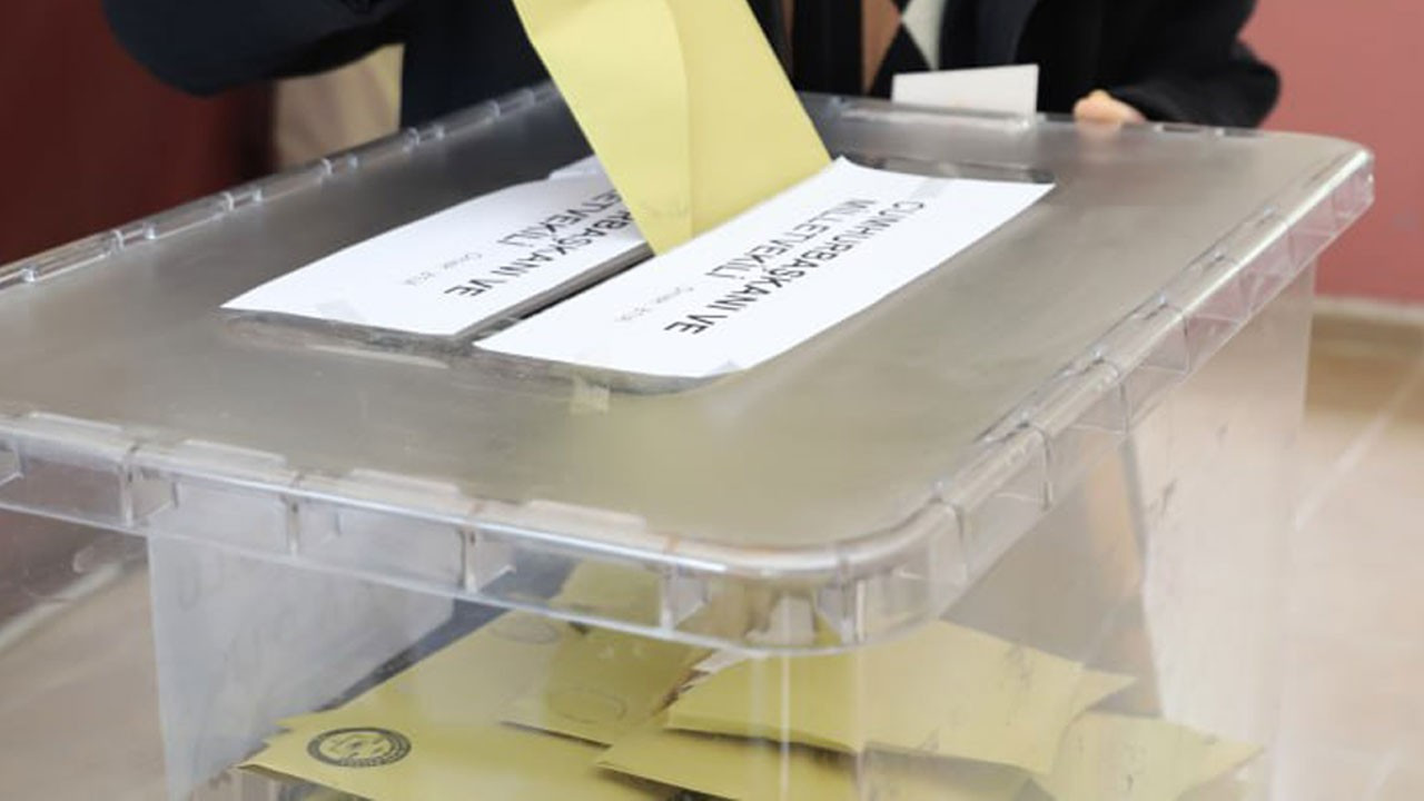 Yurt dışında oy kullanan seçmen sayısı 1 milyon 650 bine yaklaştı