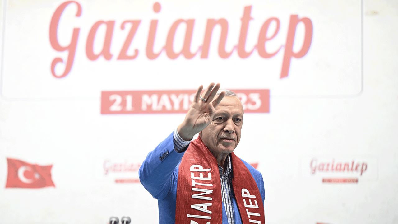 Erdoğan: Fahiş kira artışı yapanların ümüğünü sıkacağız