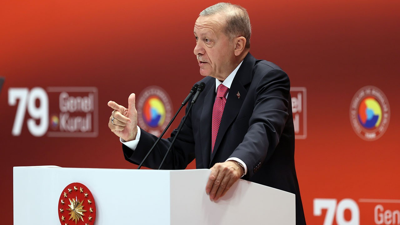Erdoğan: Shengen Vizesi siyasi şantaja döndü; çözeceğiz