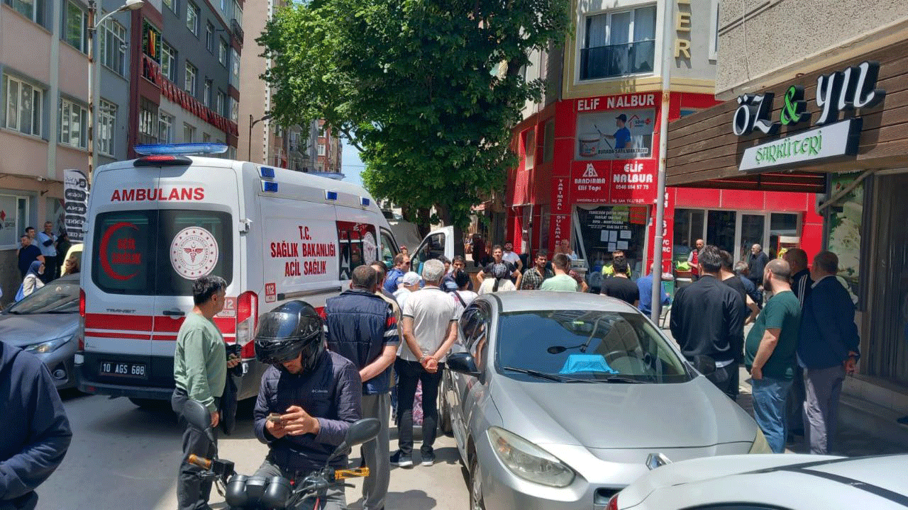 Balıkesir'de aile dehşeti: 7 kişi yaralandı