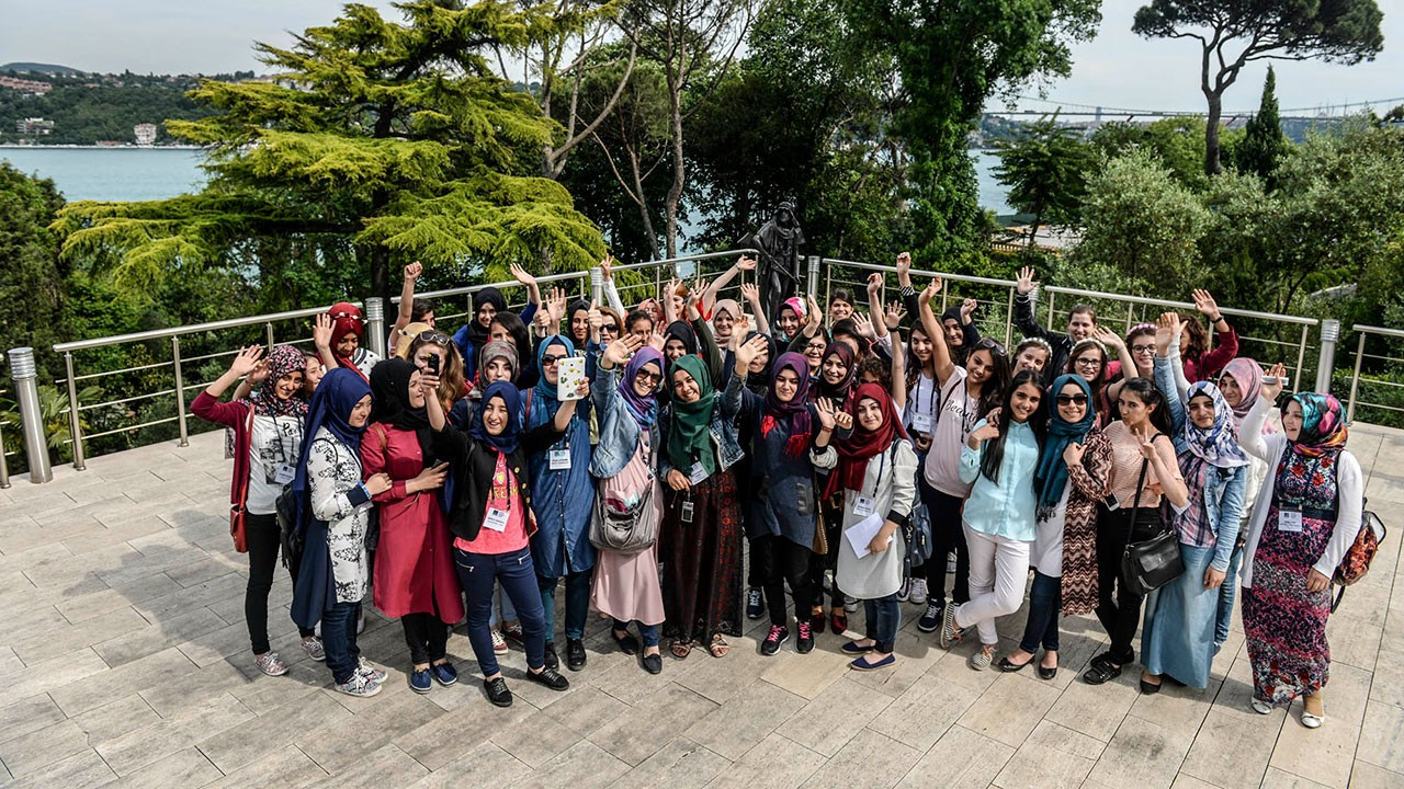 Başarılı öğrenciler İstanbul'u gezdi