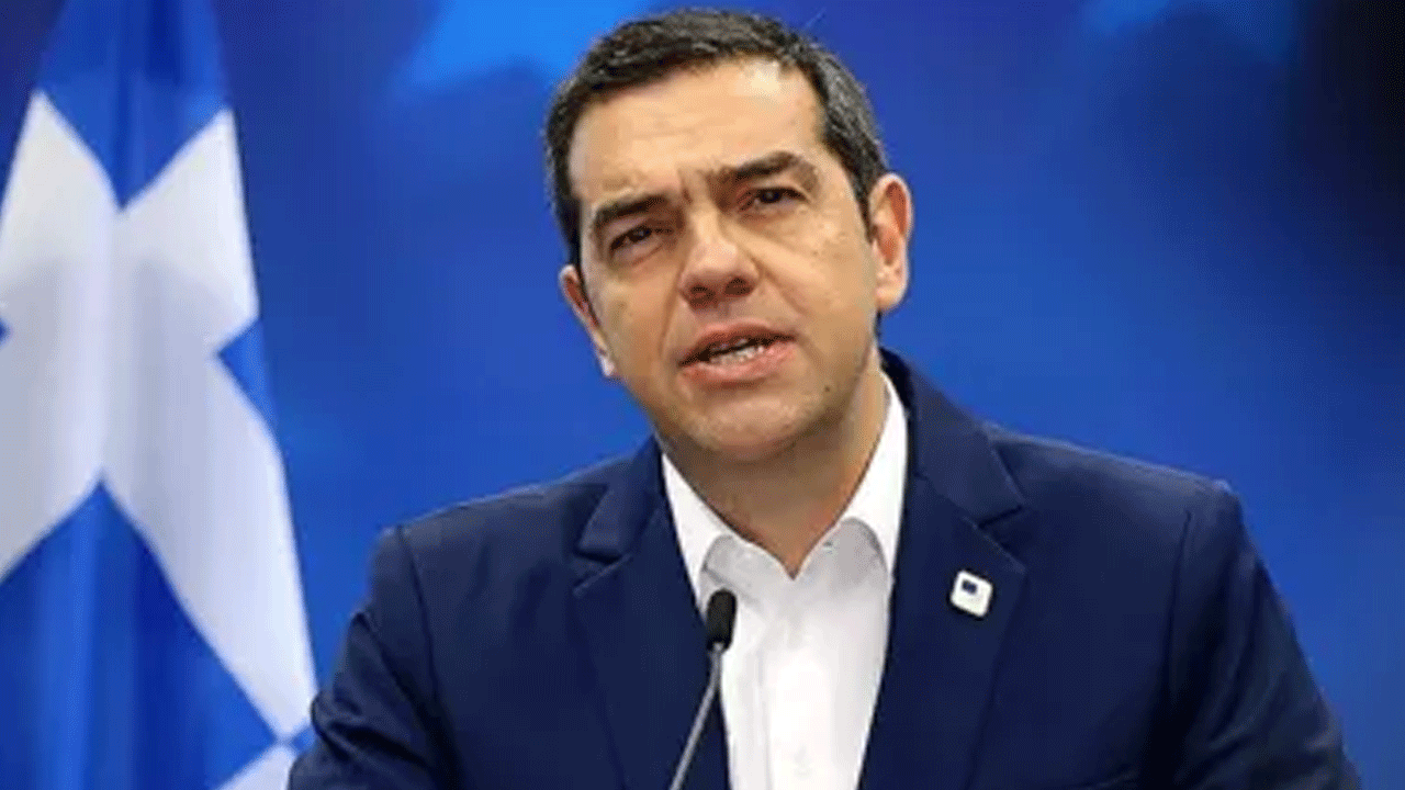 Yunanistan'da seçimi kaybeden muhalefet lideri istifa etti