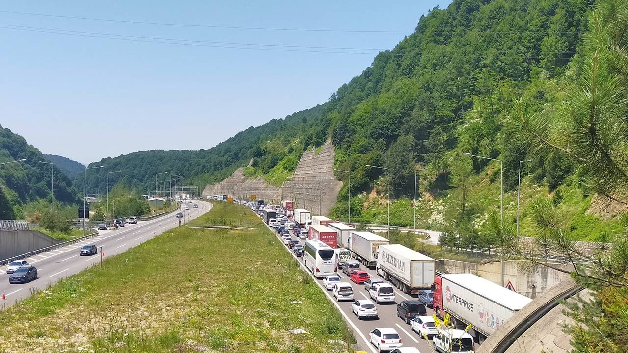 İstanbul - Ankara Yolu Için Karayolları'ndan Uyarı - Dünya Gazetesi