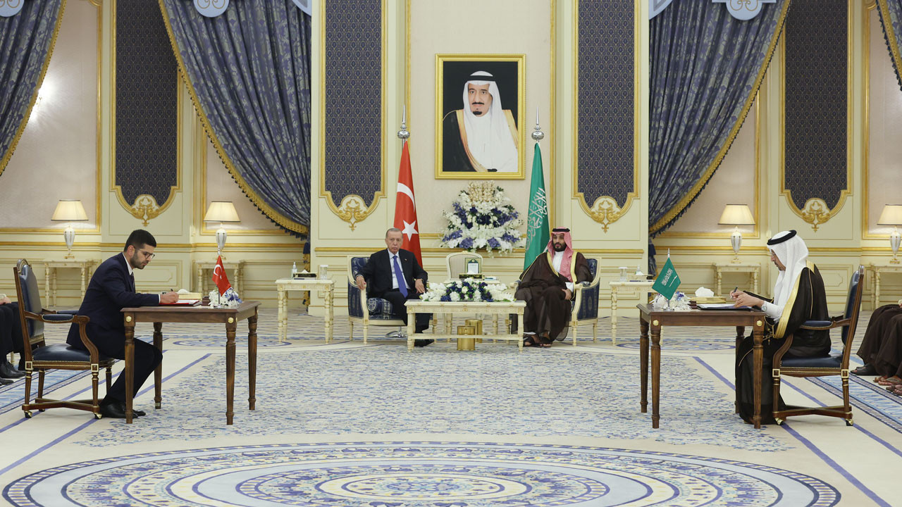 Türkiye ile Suudi Arabistan'dan yatırım ve işbirliği anlaşması