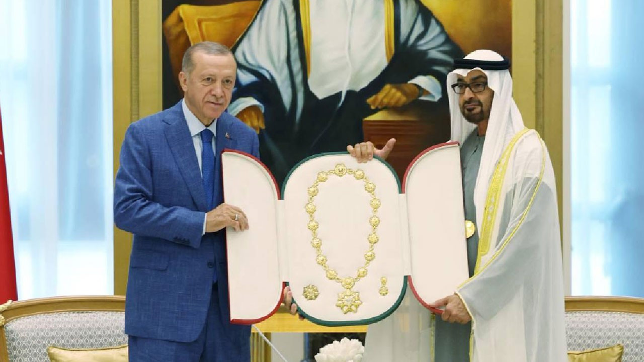 Erdoğan'a BAE'de devlet nişanı takdim edildi