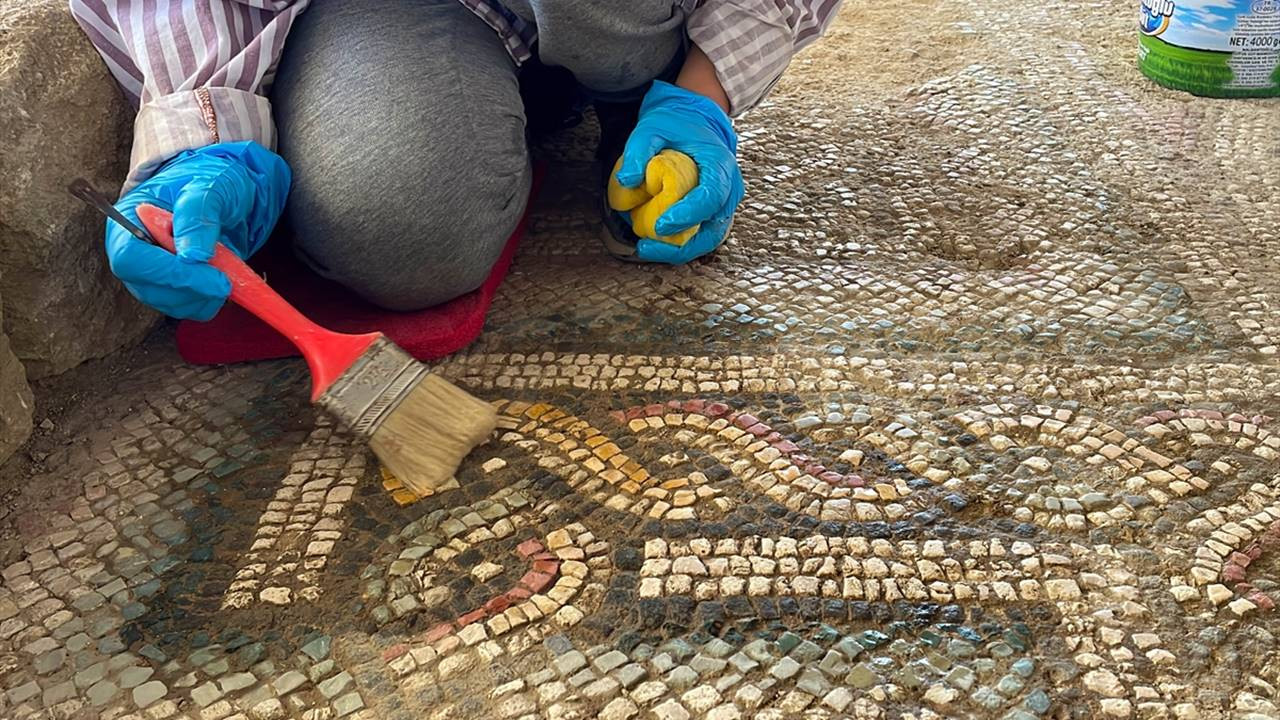 1800 yıllık Pompeiopolis mozaikleri için geri sayım