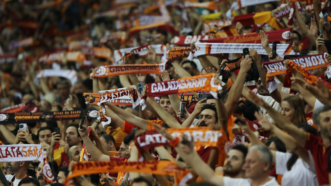 Galatasaray'ın 2023-2024 sezonundaki geliri 218 milyon avroyu geçti