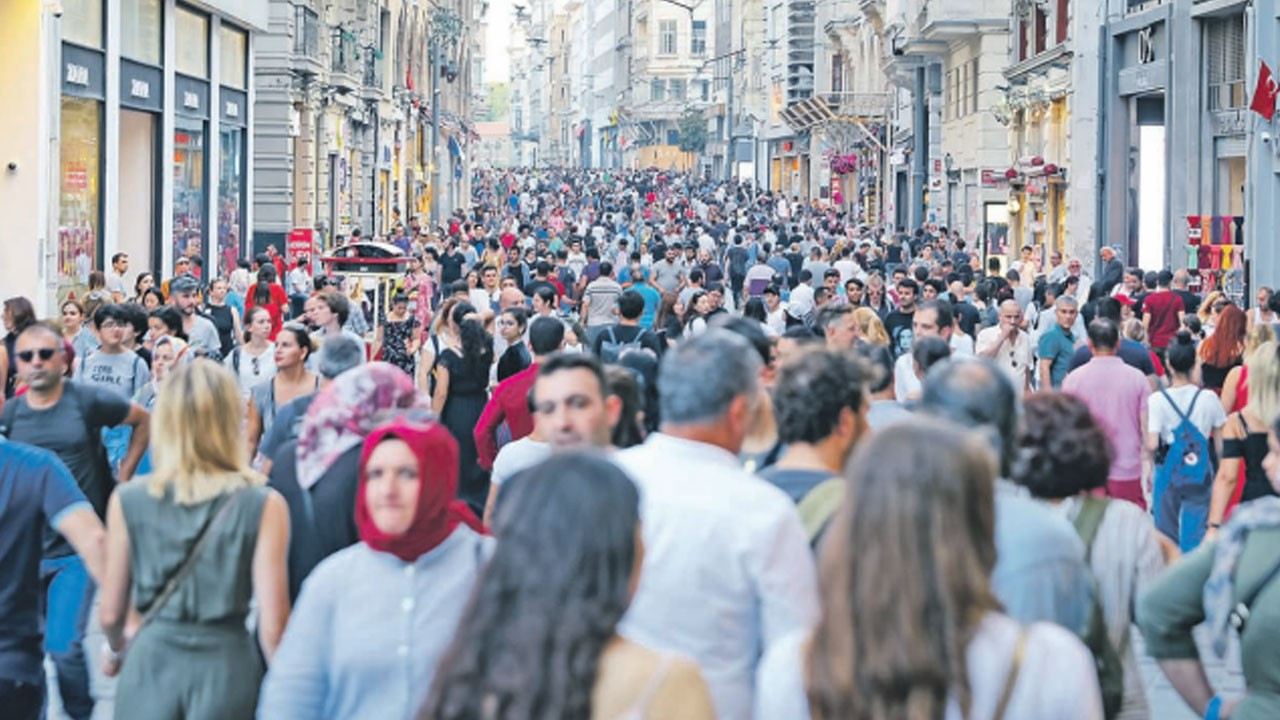 İstanbul'da yaşama maliyeti 55 bin 231 lira oldu!