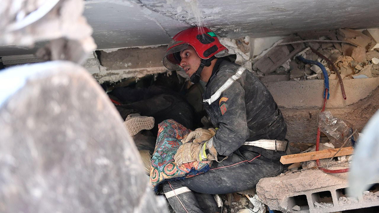 Fas'taki deprem için 40 kişilik UMKE ve UMKE ATAK personeli hazır bekletiliyor