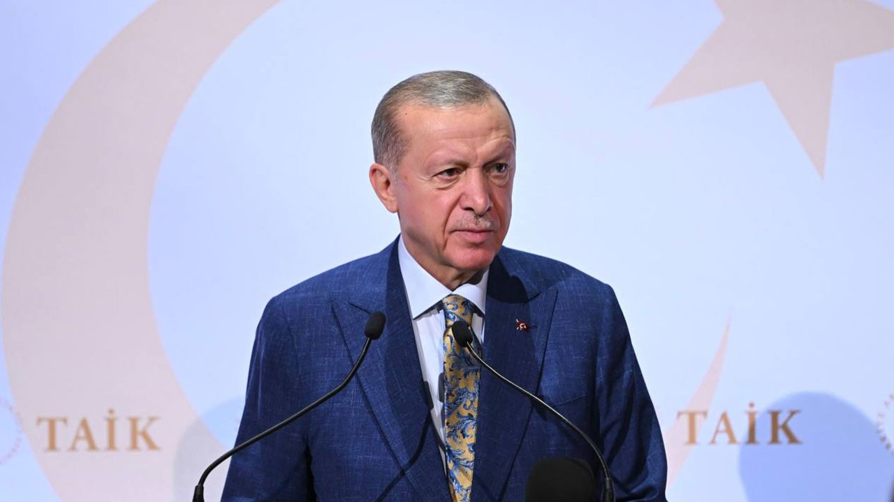 Cumhurbaşkanı Erdoğan: "Türkiye elini taşın altına koymaya hazır"