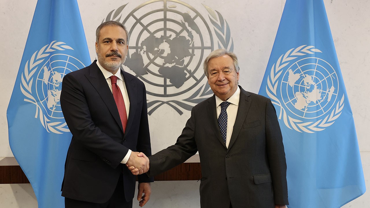 Dışişleri Bakanı Fidan, BM Genel Sekreteri Guterres ile  bir araya geldi