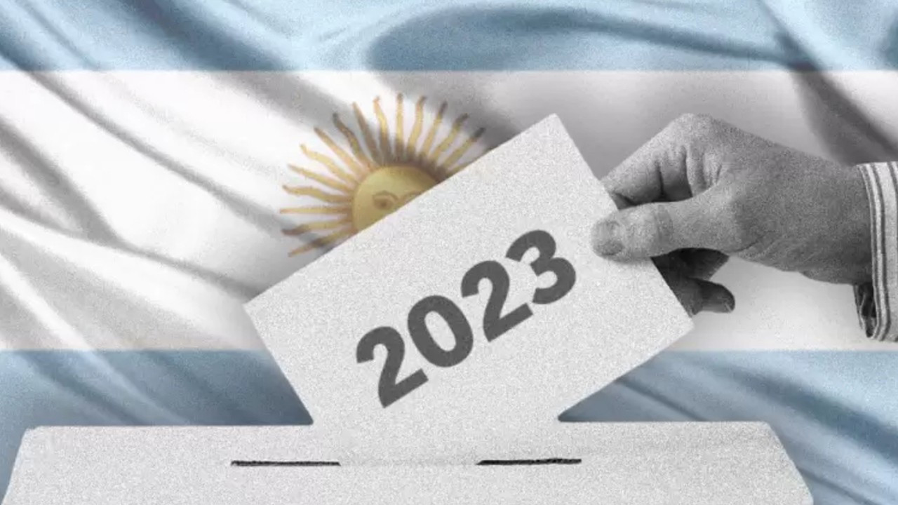 Arjantin, yeni başkanını ve ekonomi politikasını seçiyor