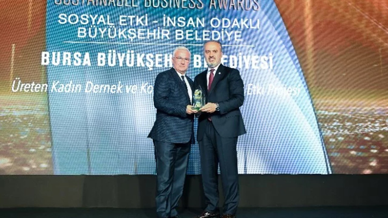 Bursa Büyükşehir Belediyesi’ne ‘İnsan Odaklı’ proje ödülü