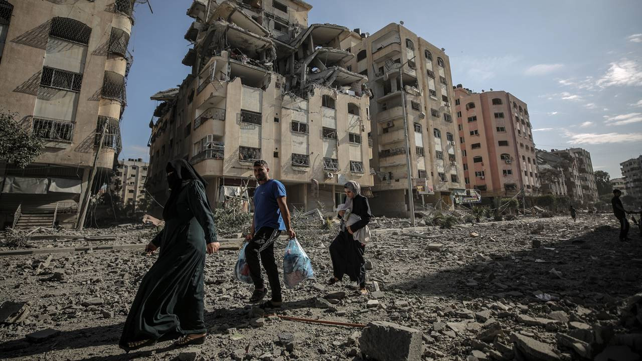BM: Gazze'de 2 milyona yakın kişi yerinden edildi