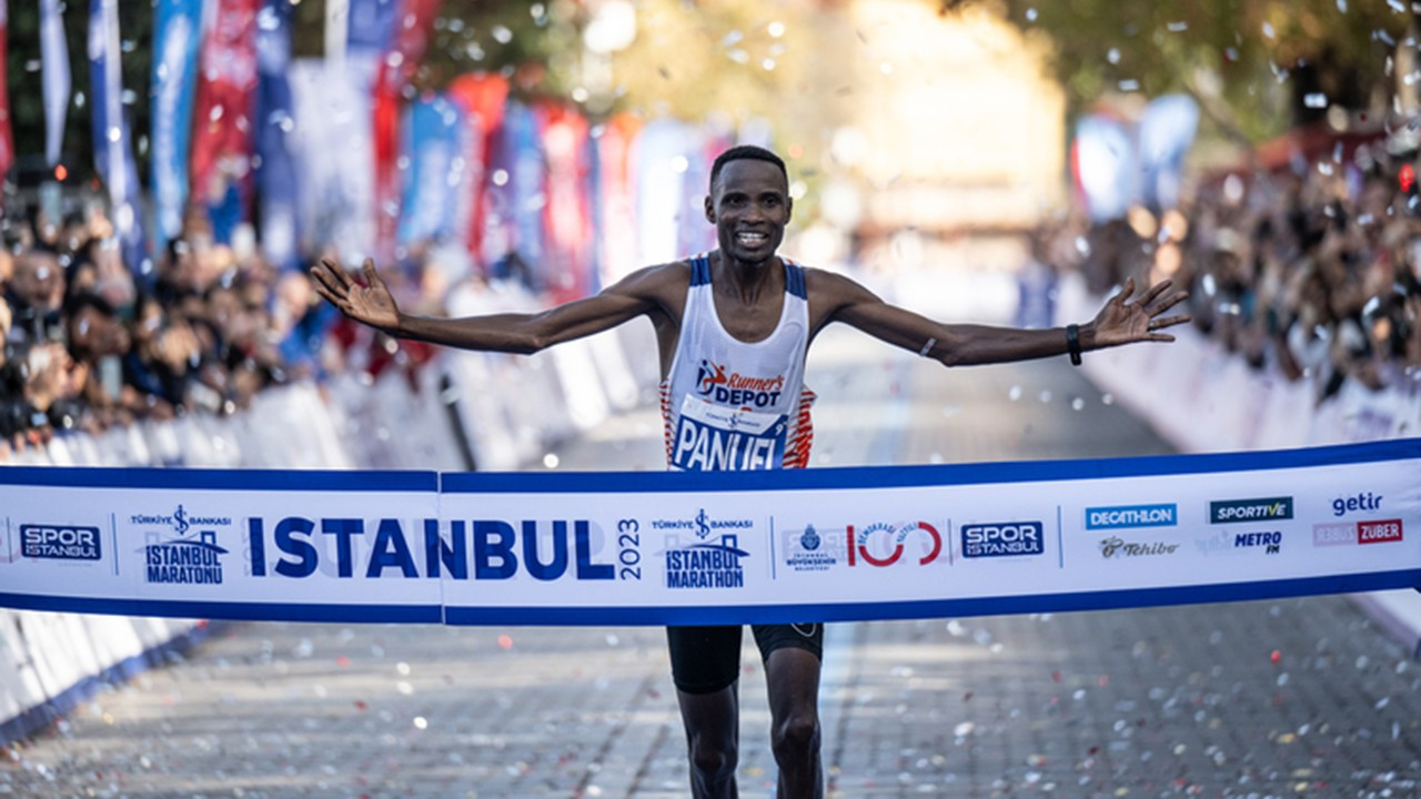 İstanbul Maratonu'nda zafer Kenyalı atletlerin
