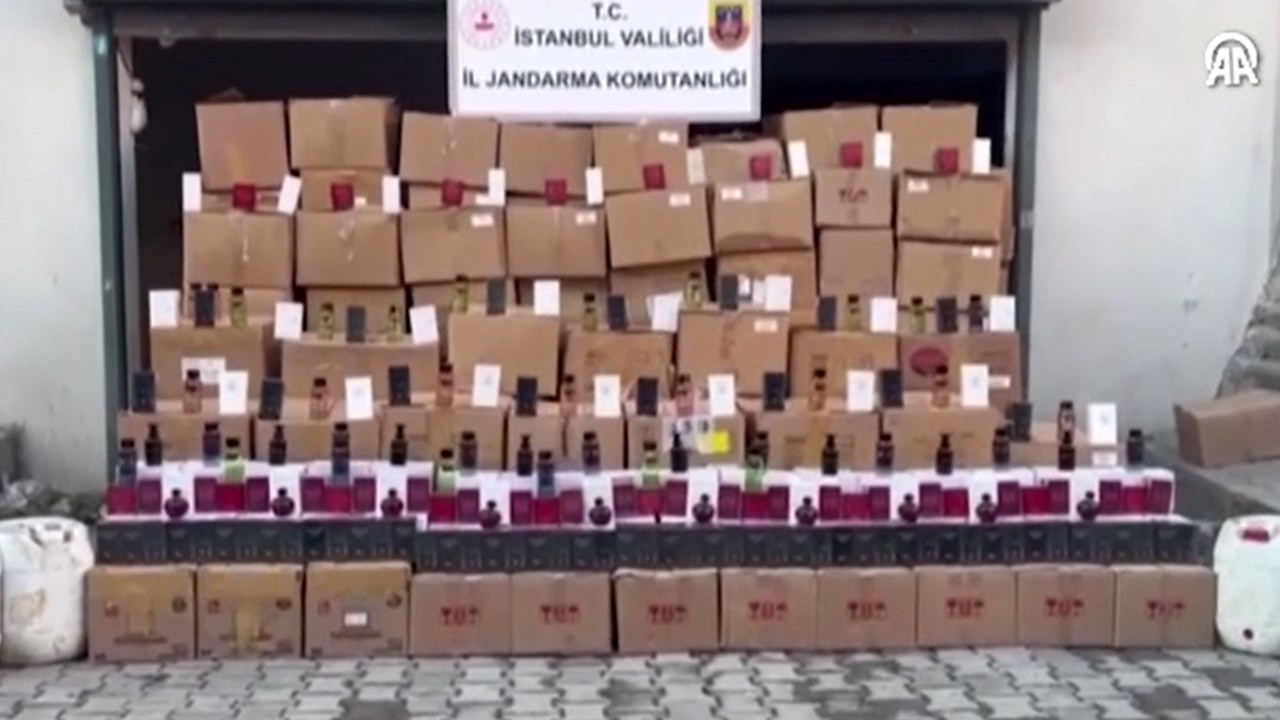 İstanbul'da depo baskını: 45 bin sahte parfüm bulundu