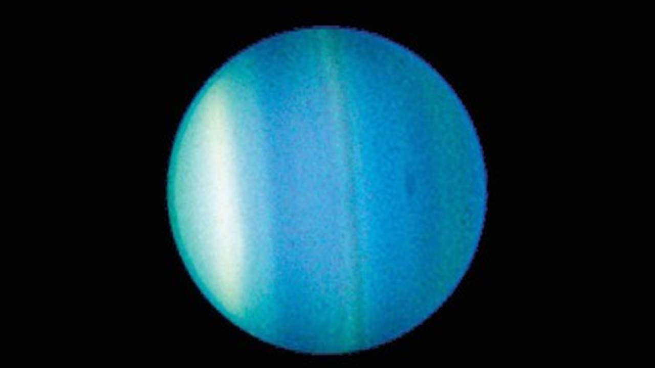 Neptün ve Uranüs'ün gerçek renkleri bildiğimiz gibi değilmiş!