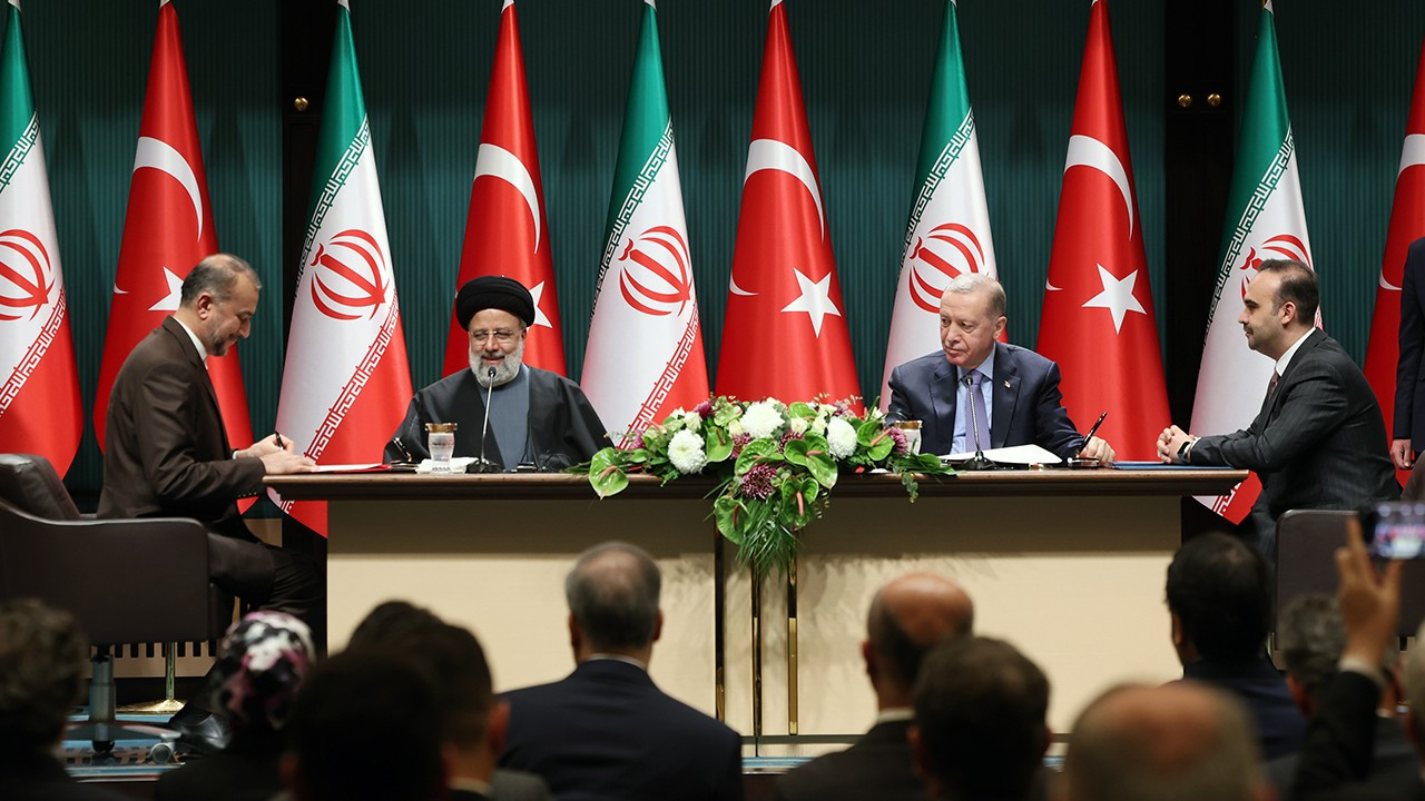 Türkiye ile İran arasında 10 anlaşma imzalandı - Dünya Gazetesi