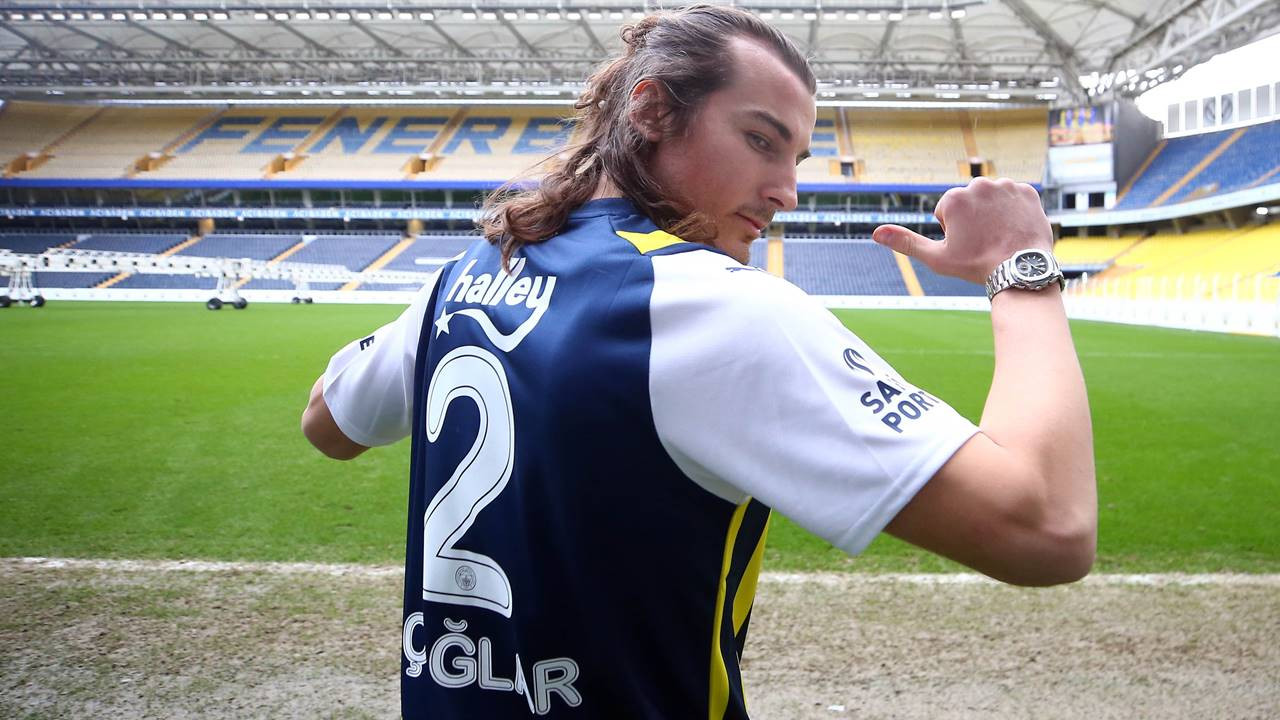 Fenerbahçe, Çağlar Söyüncü'yü sezon sonuna kadar kiraladı