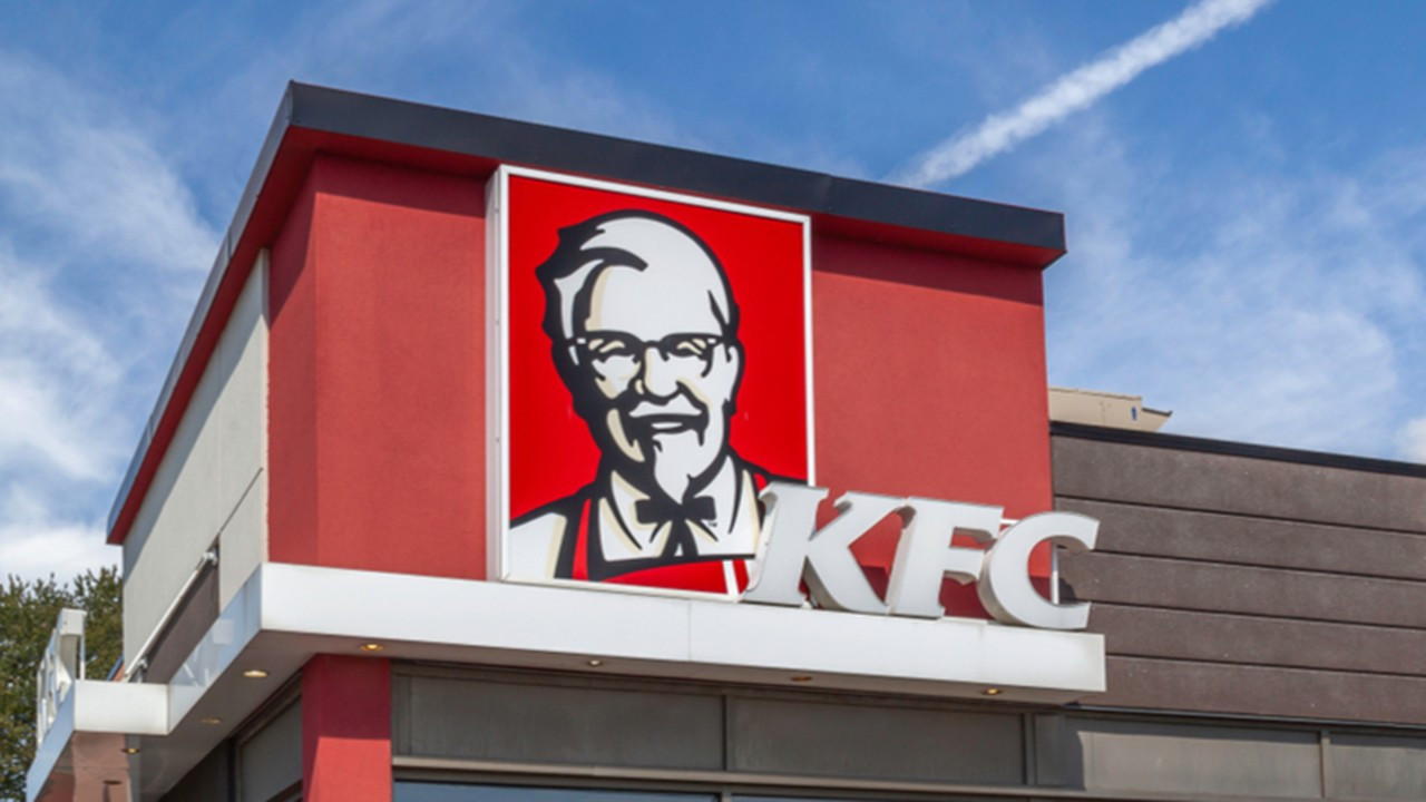 ABD'li restoran zincirleri KFC ve Pizza Hut'ın satışları düştü