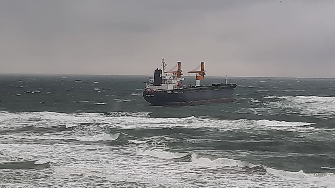 Marmara'da gemi battı: Mürettebat için kurtarma çalışması başlatıldı!