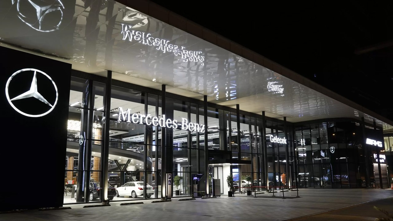 Mercedes-Benz, Türkiye'de 210 milyon TL'lik yatırımla parça lojistik merkezi açtı