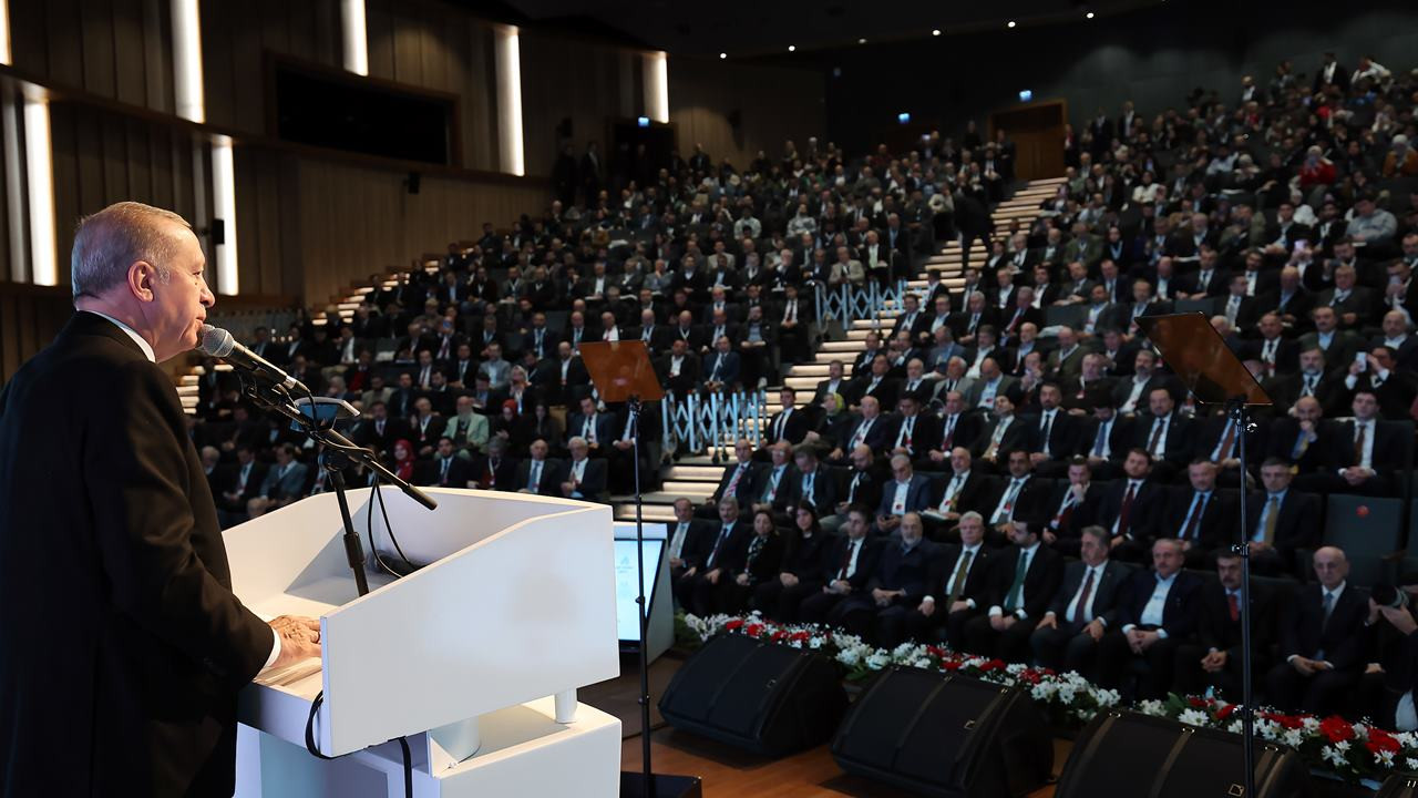 Erdoğan: 'One minute' derken neredeysem bugün de aynı yerdeyim