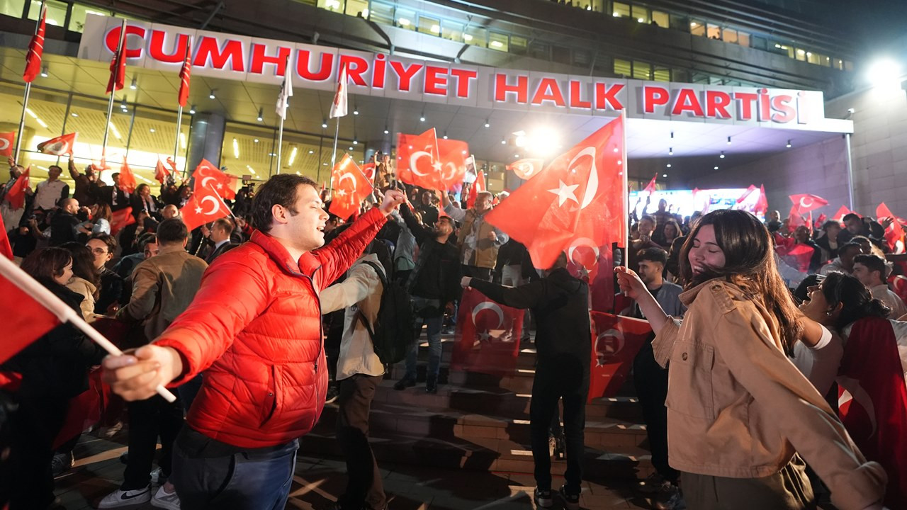 CHP'de ince hesaplar: Kılıçdaroğlu'na yakın vekiller 'tüzüklü kurultay' iddiasını reddetti