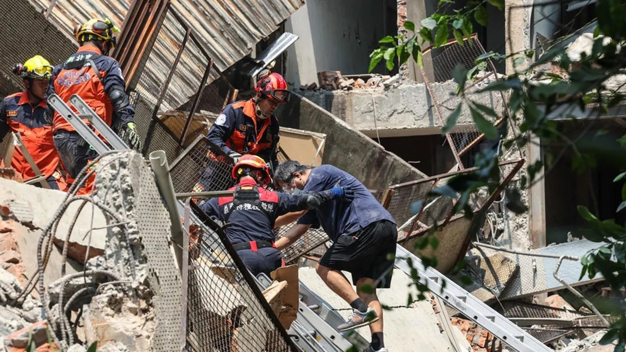 Tayvan’da 7,4 büyüklüğünde deprem: Ölü sayısı artıyor