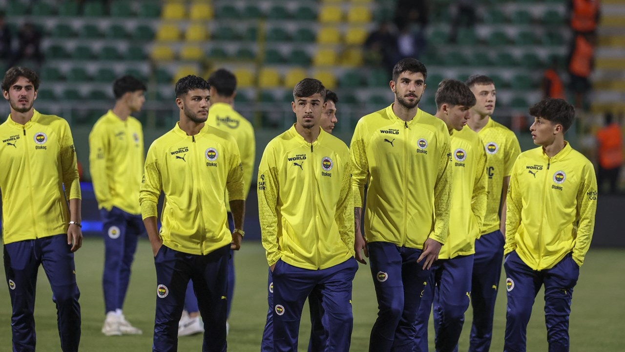 Son dakika... Fenerbahçe-Galatasaray Süper Kupa maçında U19 kadrosu