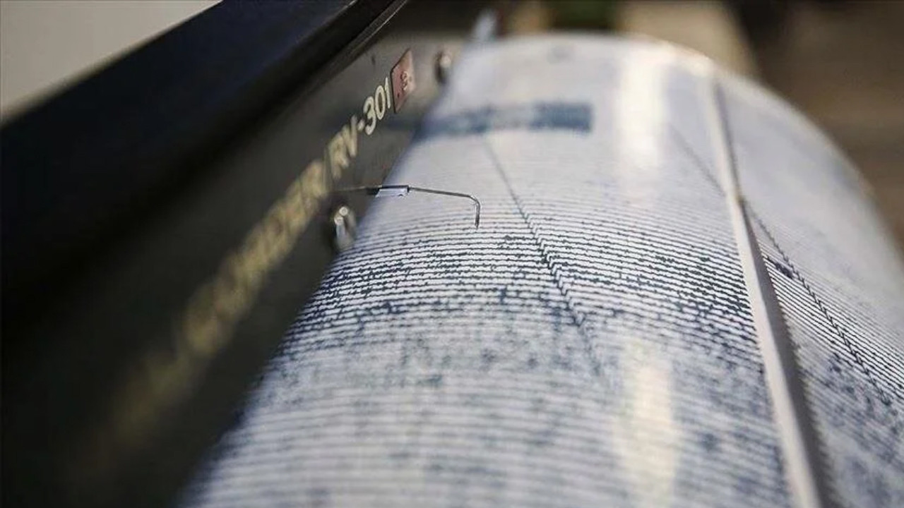 AFAD duyurdu: Ege Denizi'nde peş peşe deprem