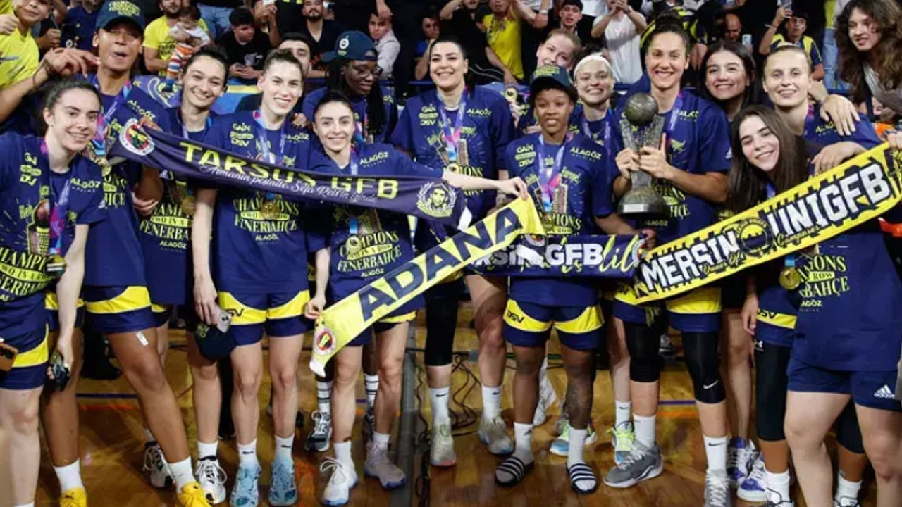 Kadınlar Basketbol Süper Ligi'nde şampiyon Fenerbahçe!