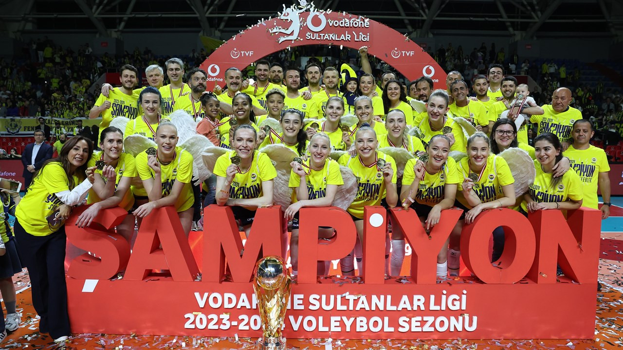 Fenerbahçe voleybolda lig şampiyonu!
